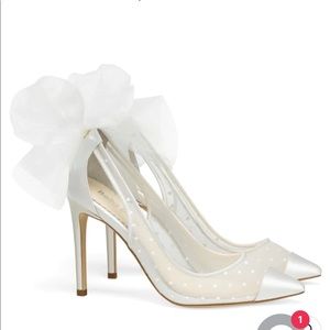 Brand New Bella Belle Matilda Ivory  Wedding Heels - Size 6.5